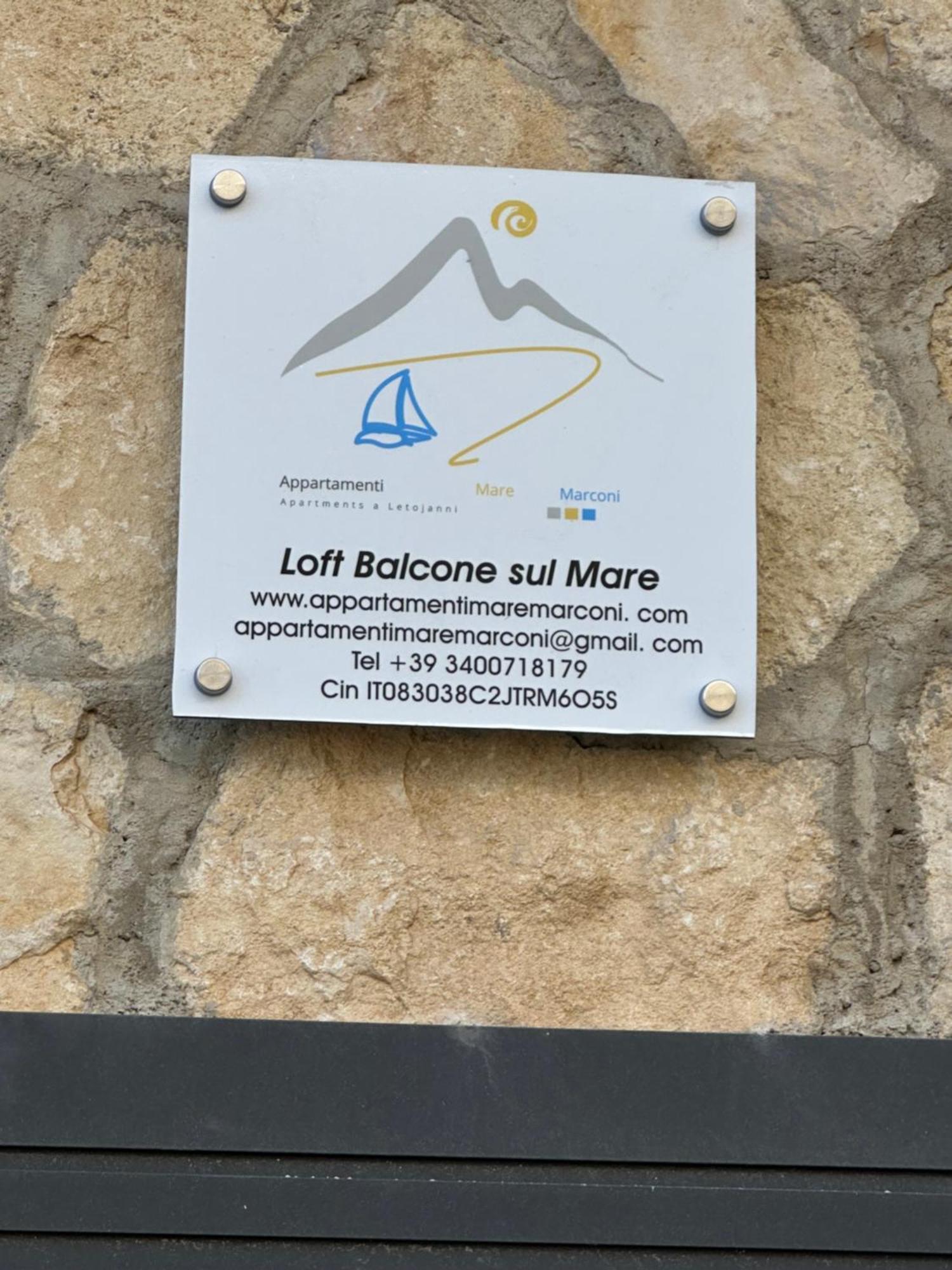 Loft Balcone Sul Mare Lejlighed Letojanni Eksteriør billede